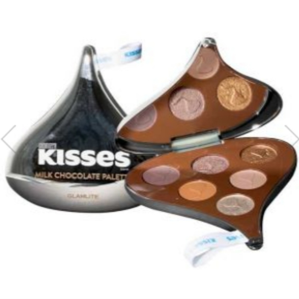 NEW GLAMLITE HERSHEY'S 6 COLOR MILK CHOCOLATE PALETTE